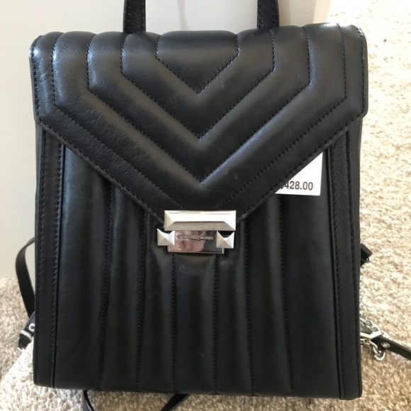Michael Kors medium size black leather backpack - Picture 4 of 9